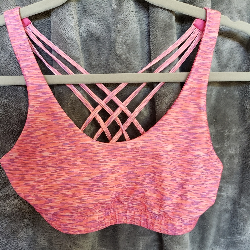 Sports bra